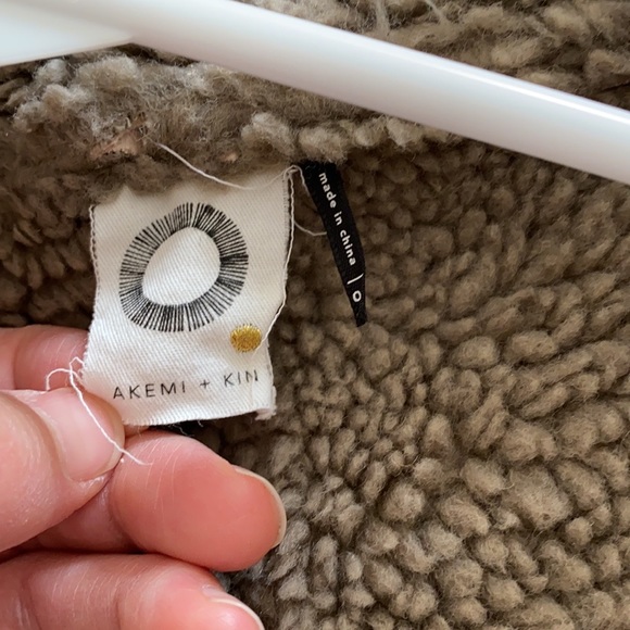 Anthropology Phoebe Sueded Sherpa Vest - Picture 3 of 6